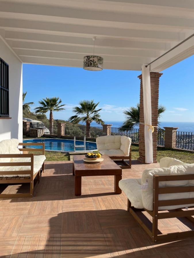 Villa Casa Helen à Torrox Extérieur photo