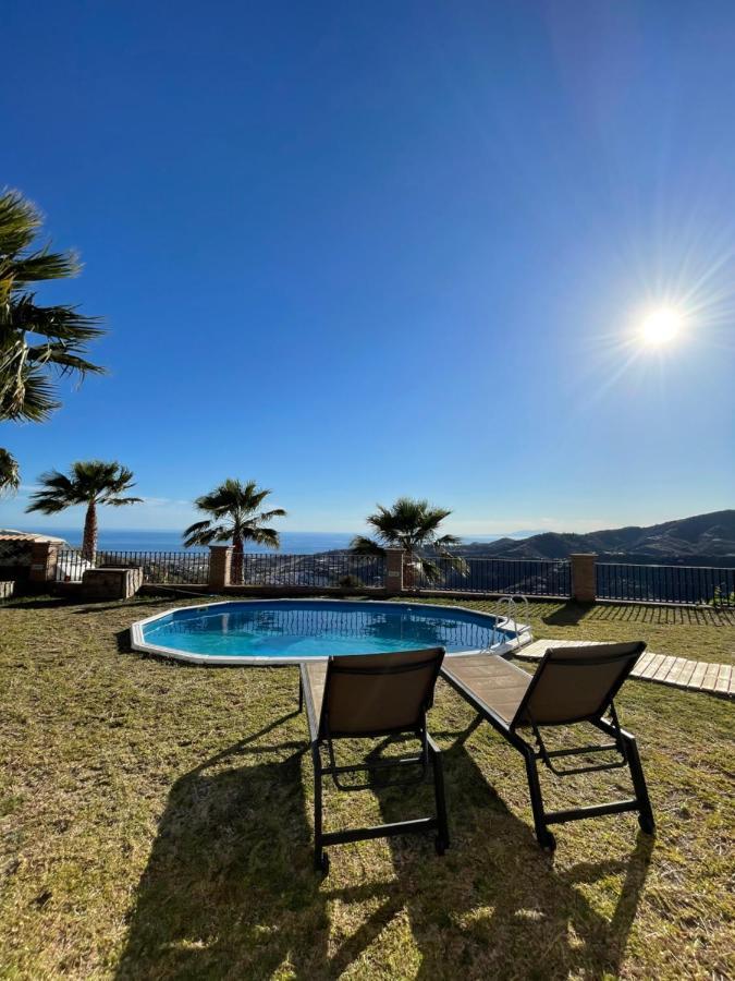Villa Casa Helen à Torrox Extérieur photo