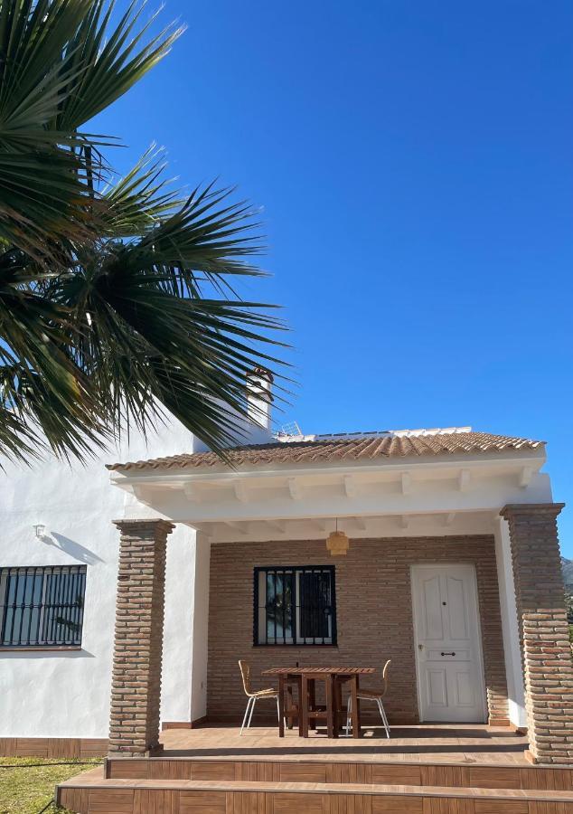 Villa Casa Helen à Torrox Extérieur photo
